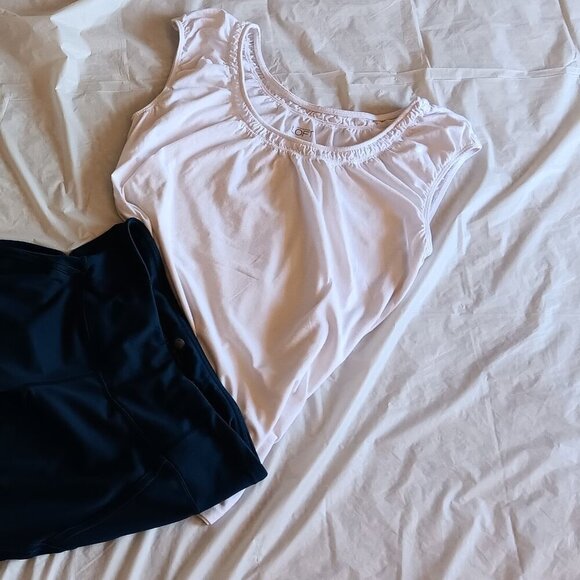 TEAL BLUE YOGALICIOUS PANTS, ANN TALOR LOFT TOP W/ ELASTICIZED NECKLINE - Picture 6 of 10